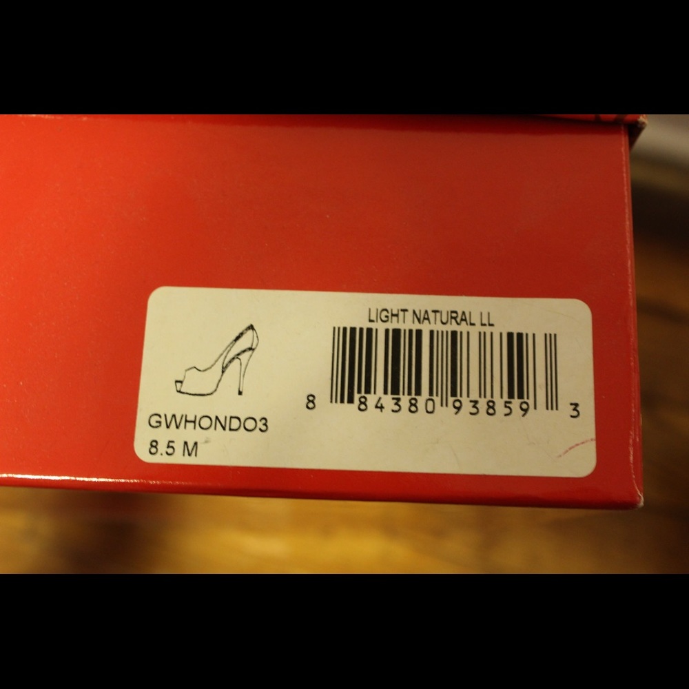 GUESS Neutral High Heels - Picture 4 of 4